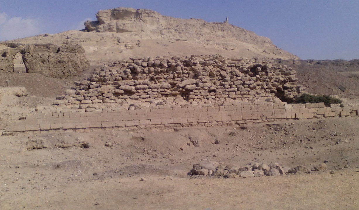 hebno pyramid