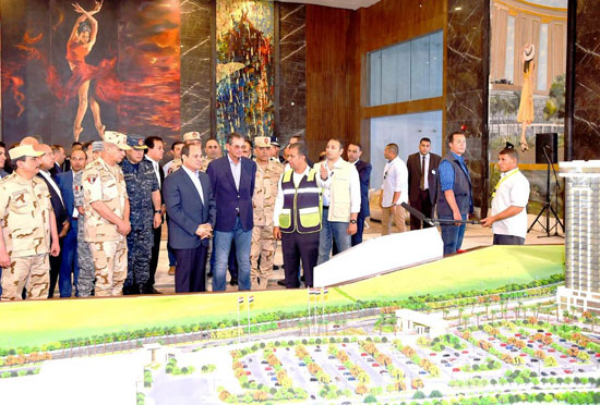 83848-الرئيس-السيسى-يتفقد-ماسة-العلمين-الجديدة-(3)
